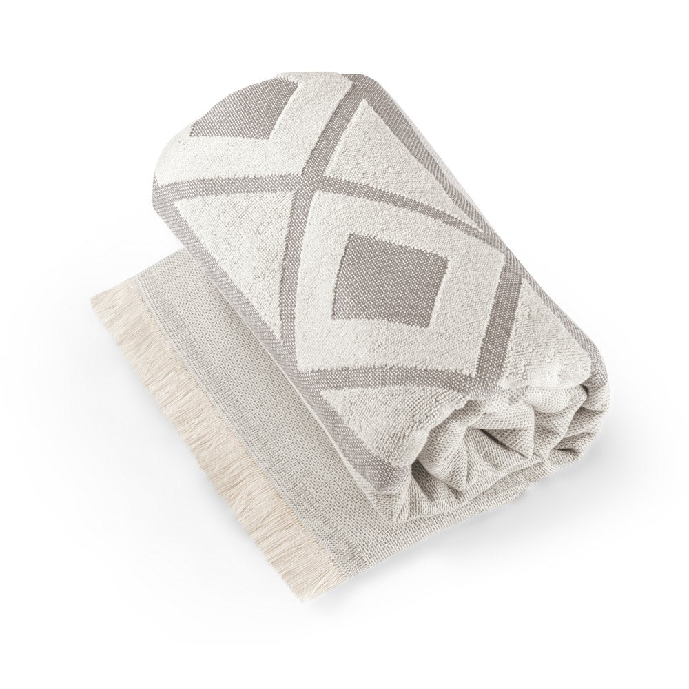 MALEK. Multifunctional bath towel (350g/m²) made of cotton and recycled cotton