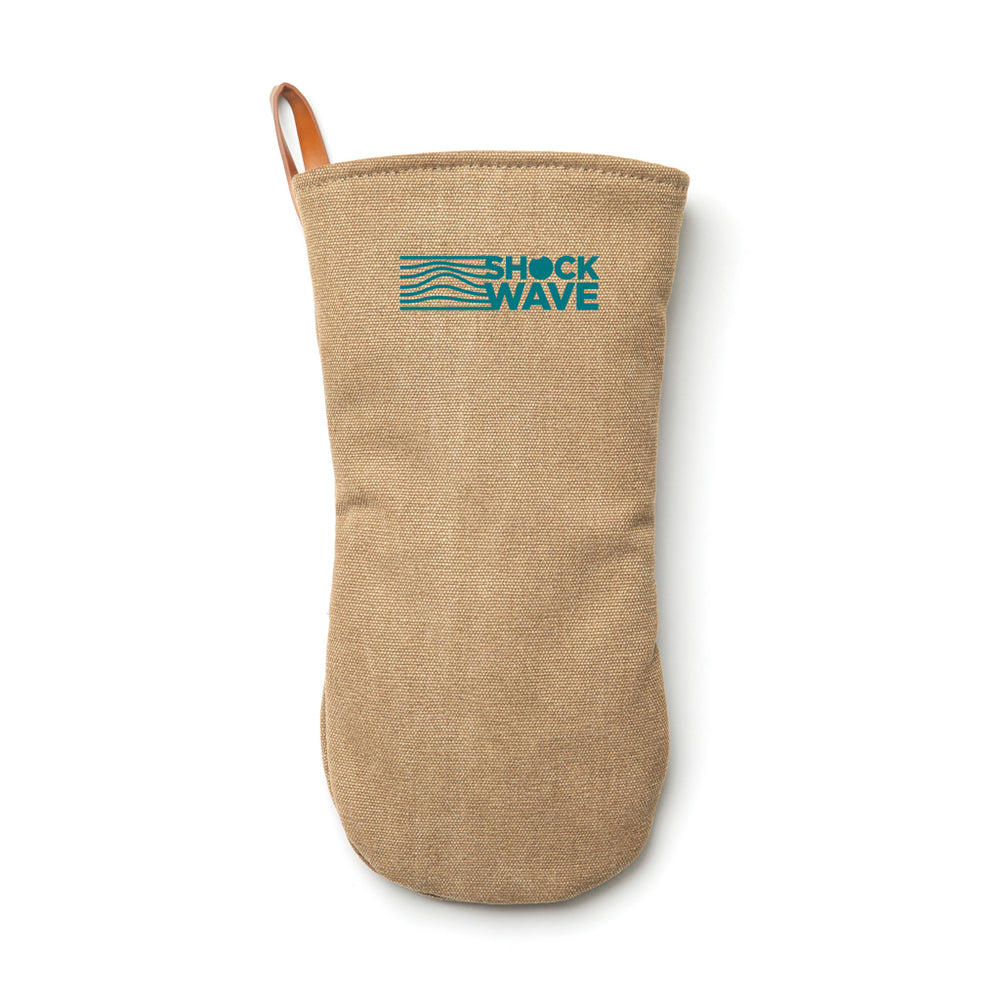 Branded VINGA Asado oven mitt