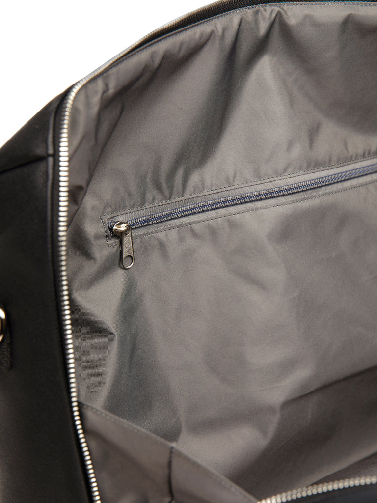 Branded VINGA Bermond RCS recycled PU weekend bag