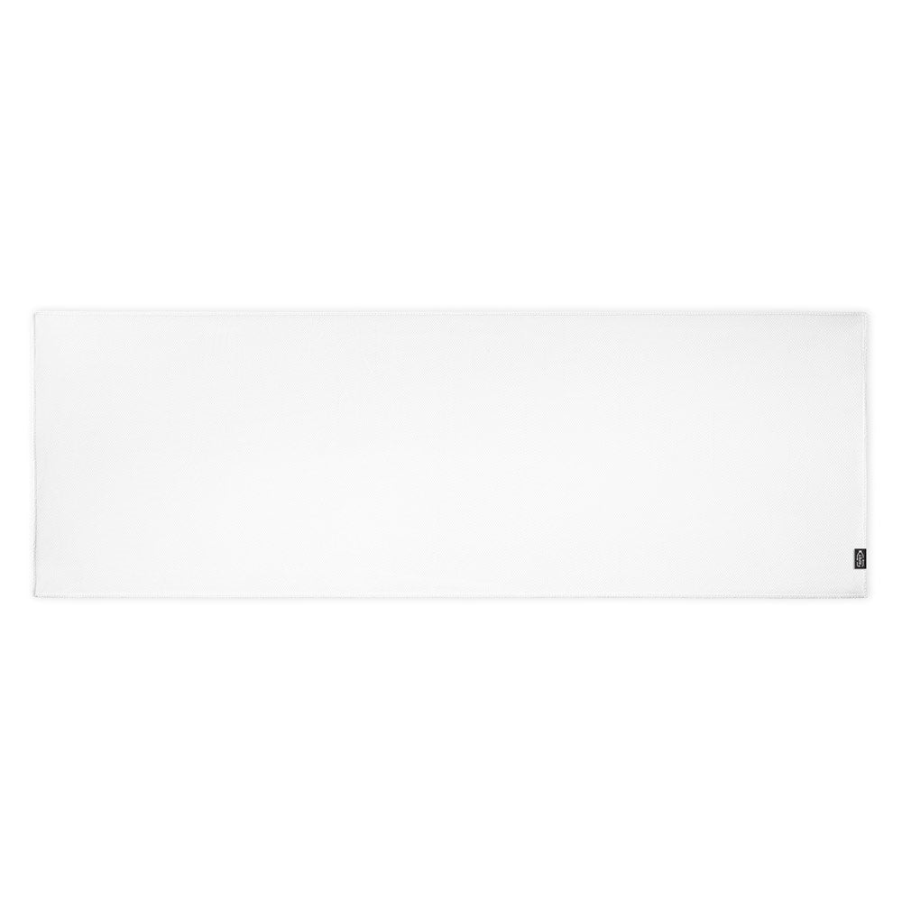 BERNAL. rPET sports towel with non-woven pouch