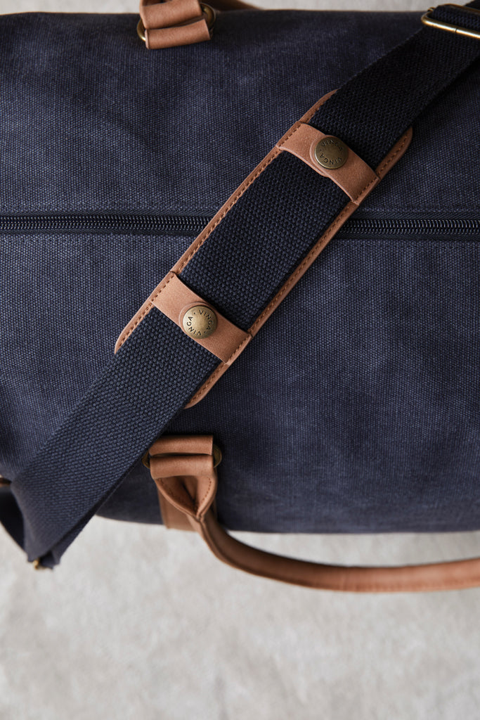 Branded VINGA Bosler RCS recycled canvas duffelbag