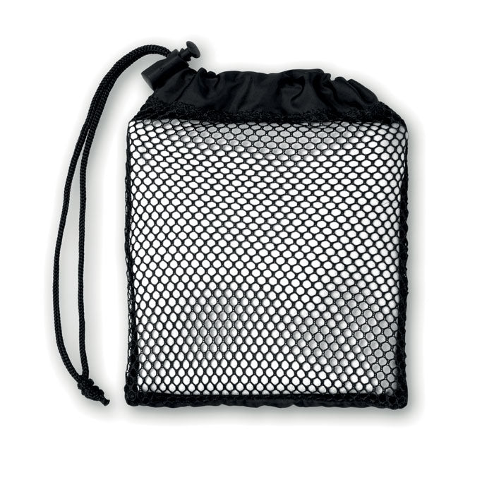 Sports towel with pouch