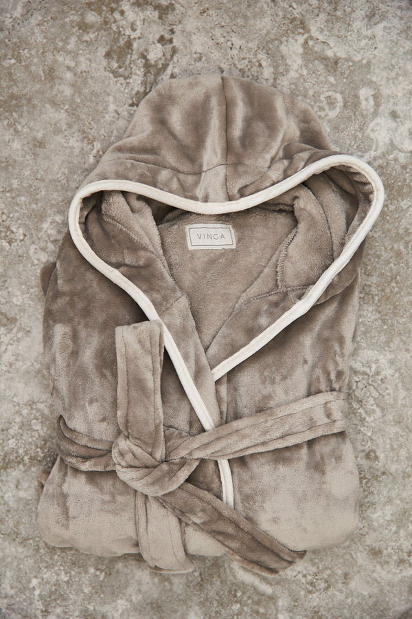 Branded VINGA Louis luxury plush RPET robe size L-XL