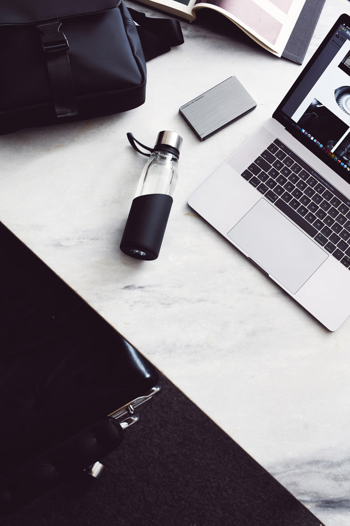 Branded VINGA Lean Glass Water Bottle