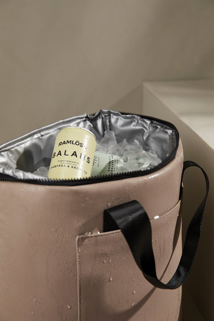 Branded VINGA Baltimore trail cooler backpack