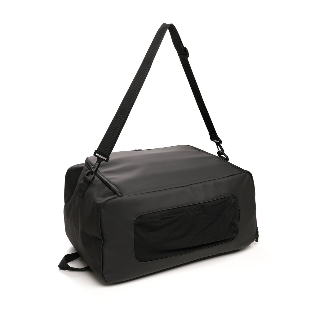 'Recycled 2-in-1 Duffle Backpack' BLACK Recycled Rucksack / Duffel Bag