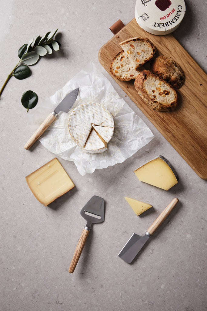 Branded VINGA Retro cheese set