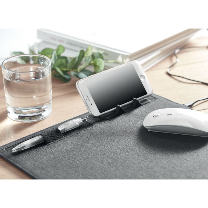 Branded RPET mouse mat charger 15W
