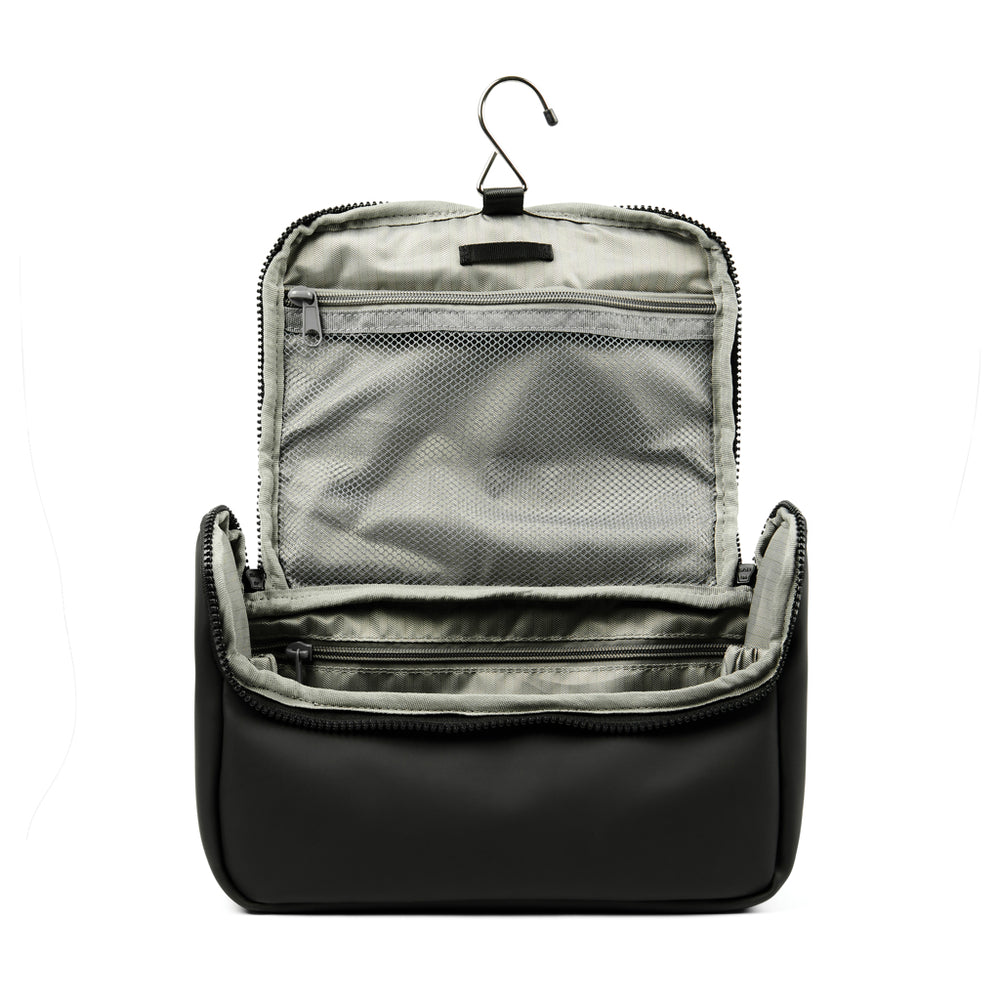 Branded VINGA Baltimore travel toiletry bag