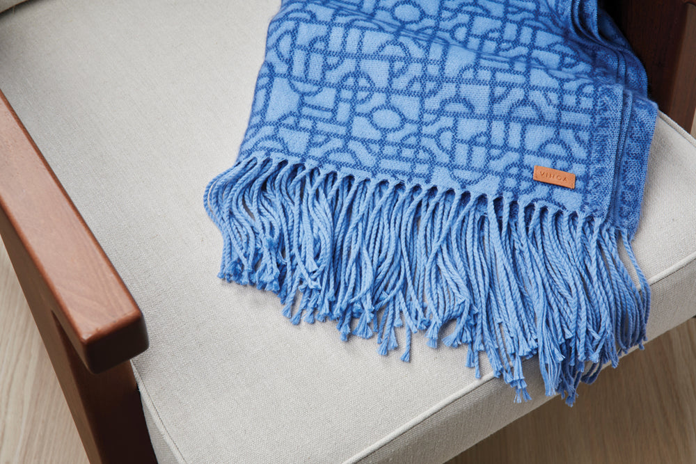 Branded VINGA Verso blanket