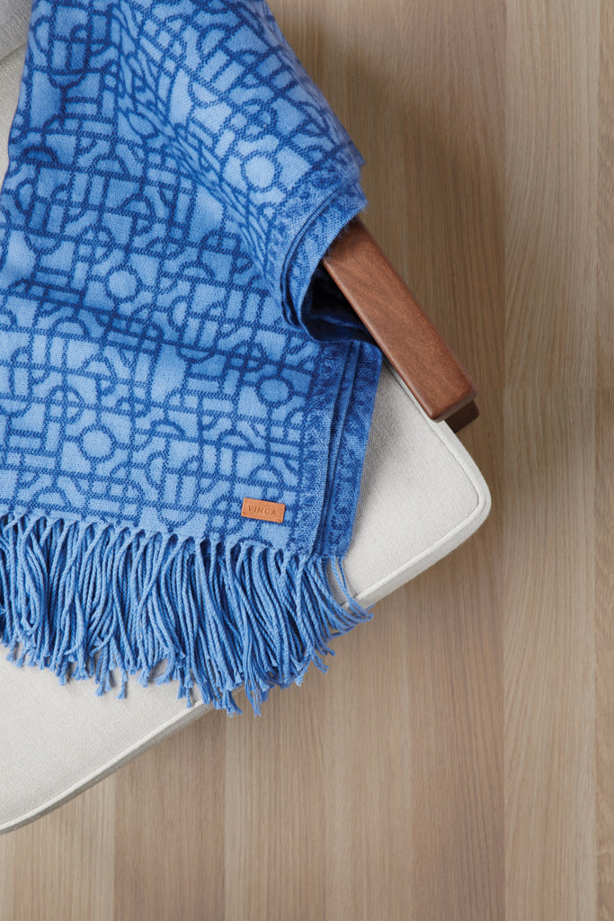 Branded VINGA Verso blanket