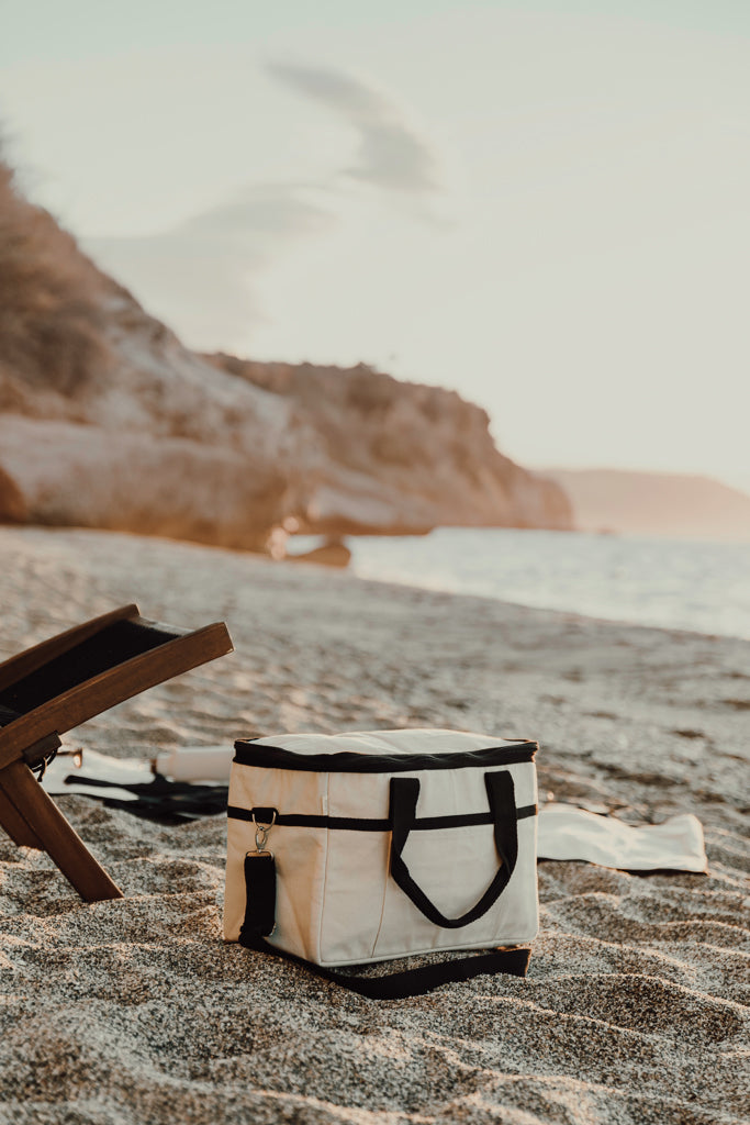 Branded VINGA Volonne AWARE™ recycled canvas cooler basket
