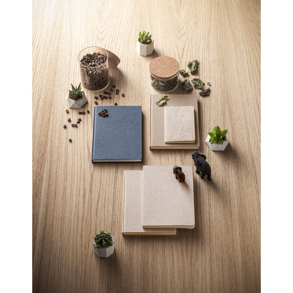 COFFEEPAD RIGID. A5 Notebook with hard cover made from coffee husk waste (66%)
