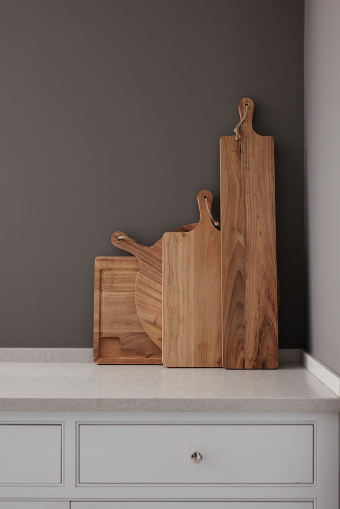 VINGA Buscot Round Serving Board