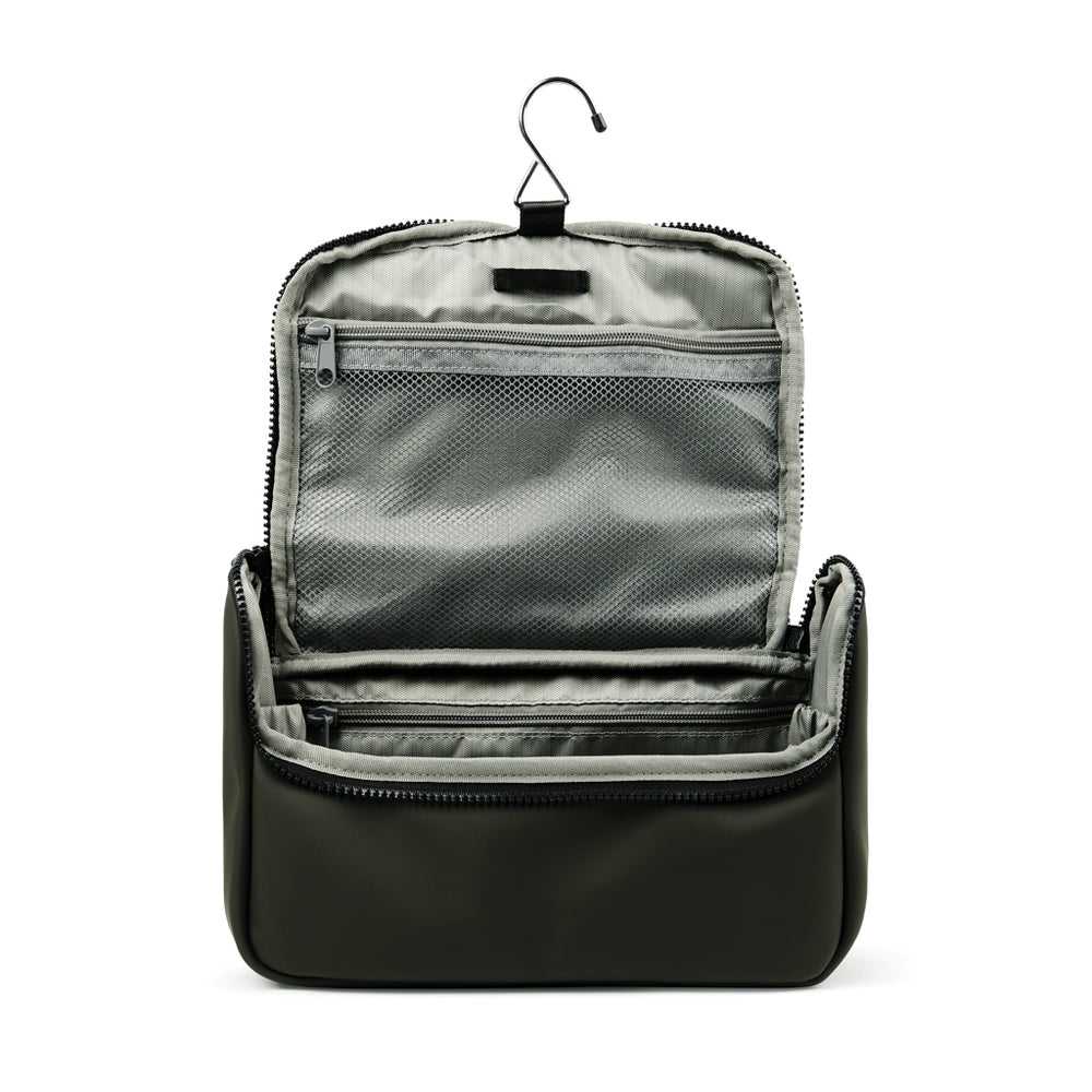 Branded VINGA Baltimore travel toiletry bag