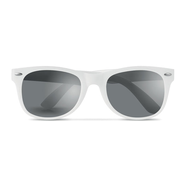 Sunglasses with UV protection