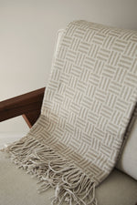 Branded VINGA Lenox blanket