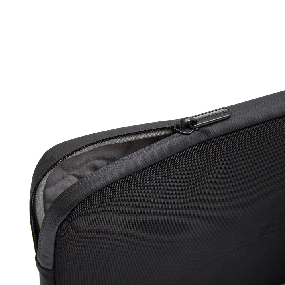 Branded XD Design 14" Laptop Sleeve