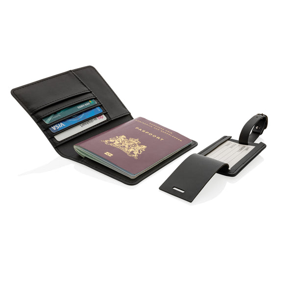 Branded Swiss Peak GRS recycled PU travel gift set