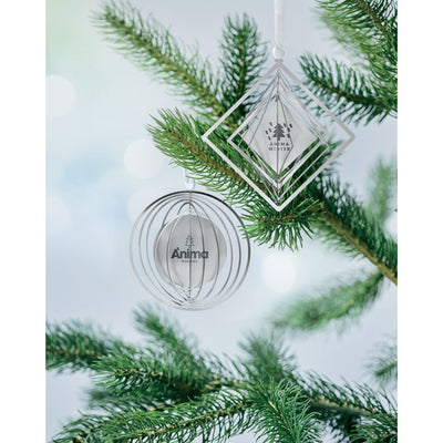 Circle decoration with ribbon