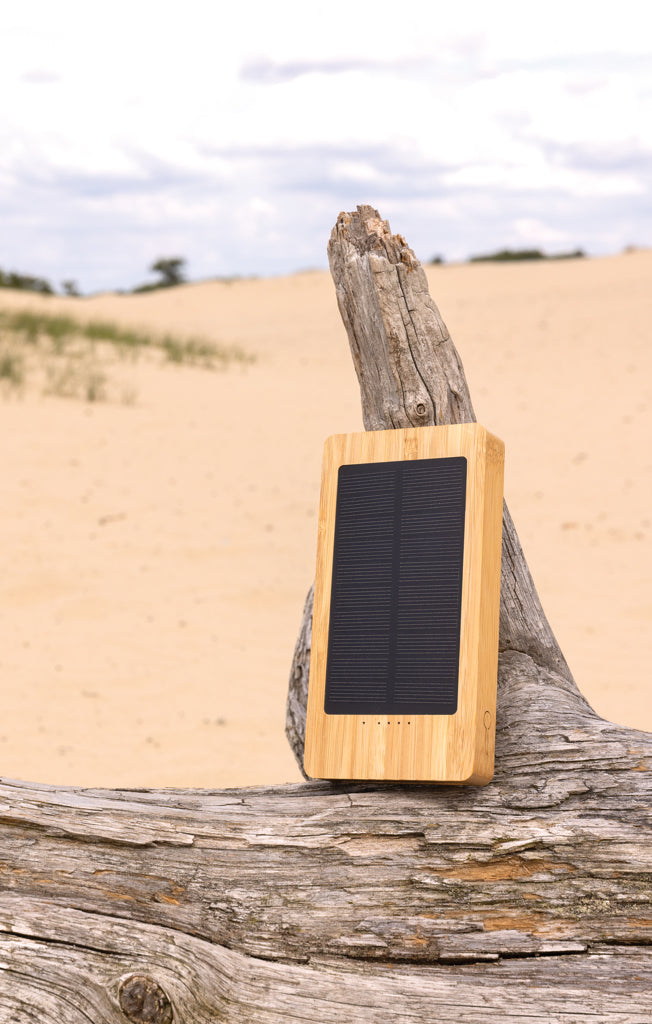 Branded Sunwick 10.000 mAh Bamboo solar powerbank
