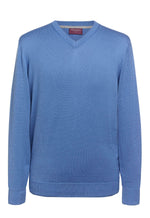 Brook Taverner Boston V-neck Jumper