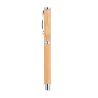 Bamboo Gel Pen with lid on