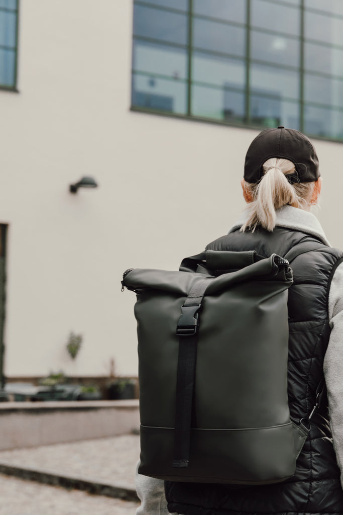 Branded VINGA Baltimore bike bag
