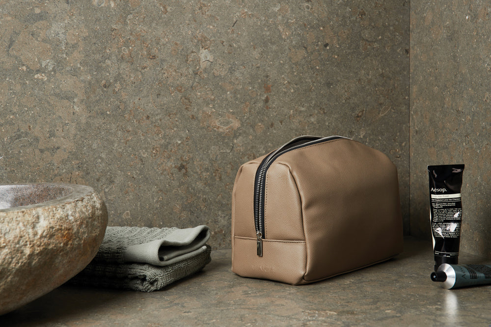 VINGA Bermond RCS recycled PU toiletry bag