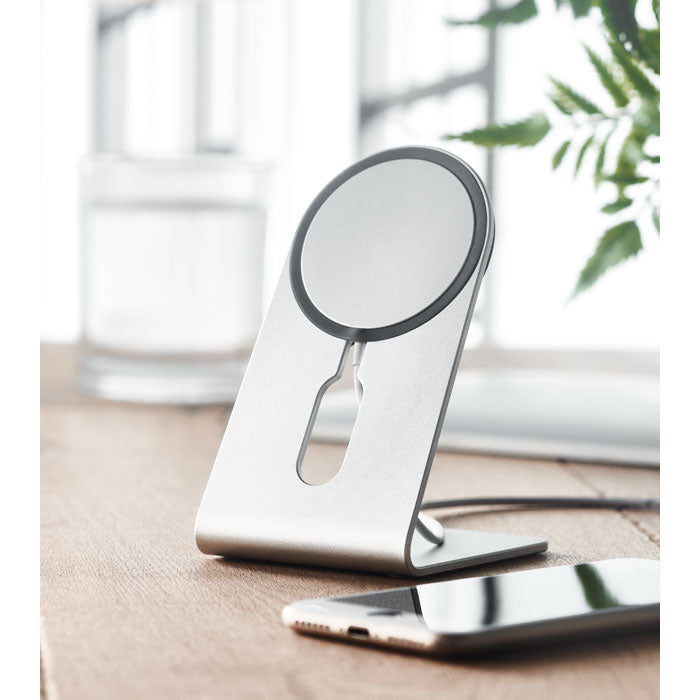 Branded Portable magnetic charger 15W