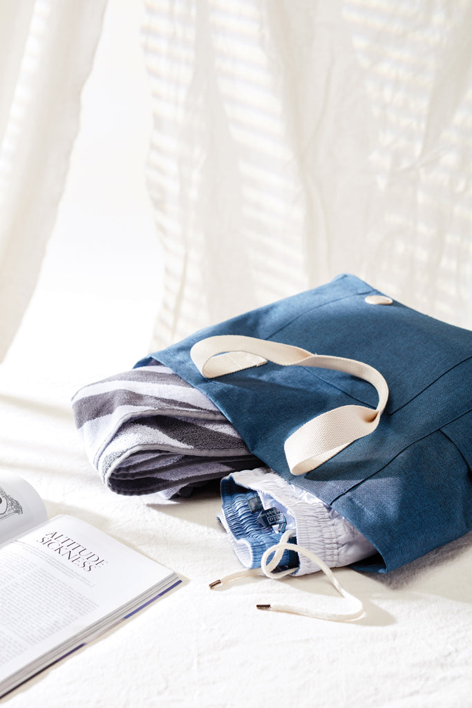 Branded VINGA Sortino beach bag