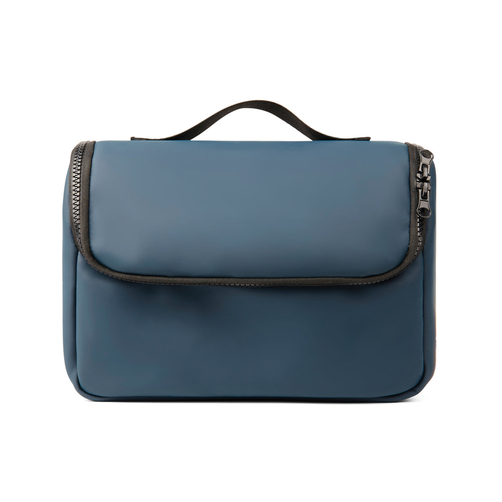 Branded VINGA Baltimore travel toiletry bag