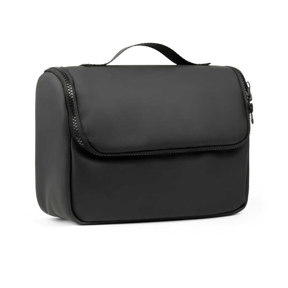 Branded VINGA Baltimore travel toiletry bag