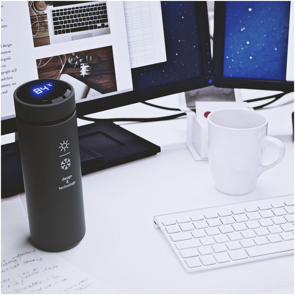 Branded SCX.design D10 insulated smart bottle