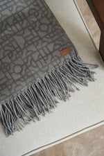 Branded VINGA Verso blanket