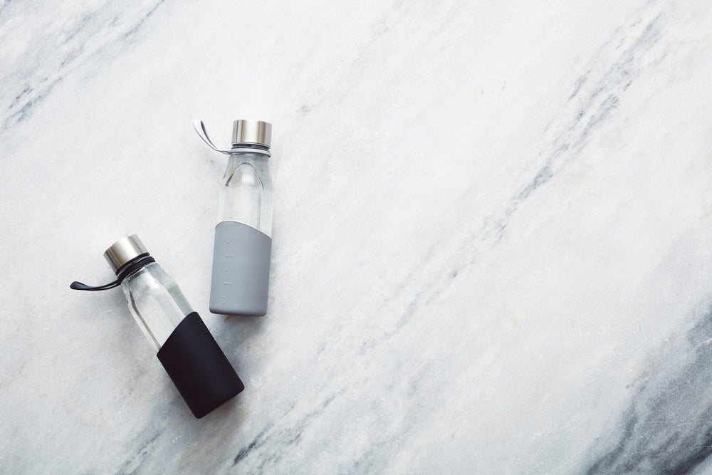 Branded VINGA Lean Glass Water Bottle