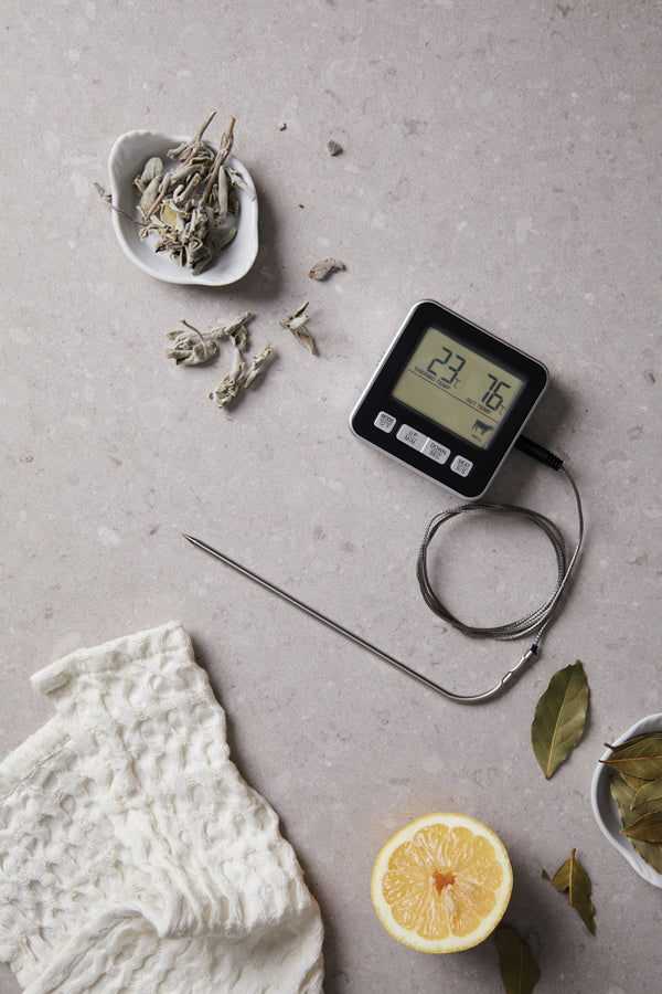 Branded VINGA Hays thermometer