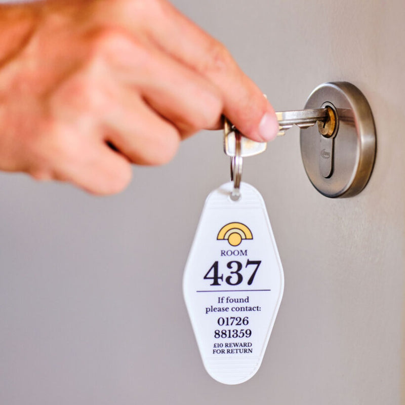Retro Hotel Keyring