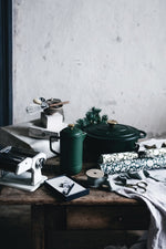 Branded VINGA The Yacht Coffee Table Game