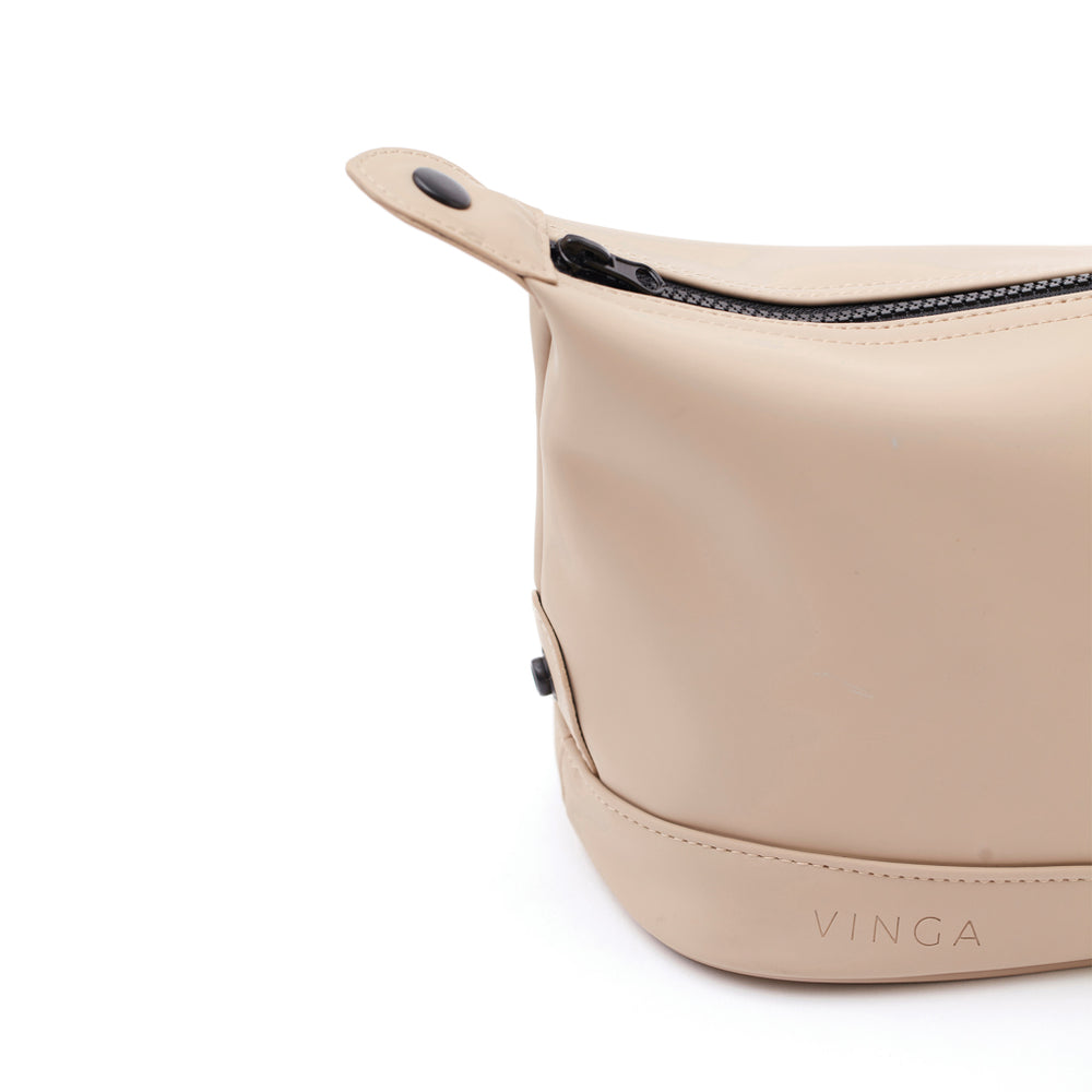 Branded VINGA Baltimore Wash Bag